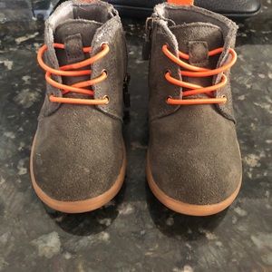 Ugg toddler boy boots.